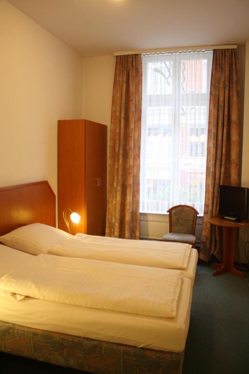 Alameda Hotel Hamburg Room photo